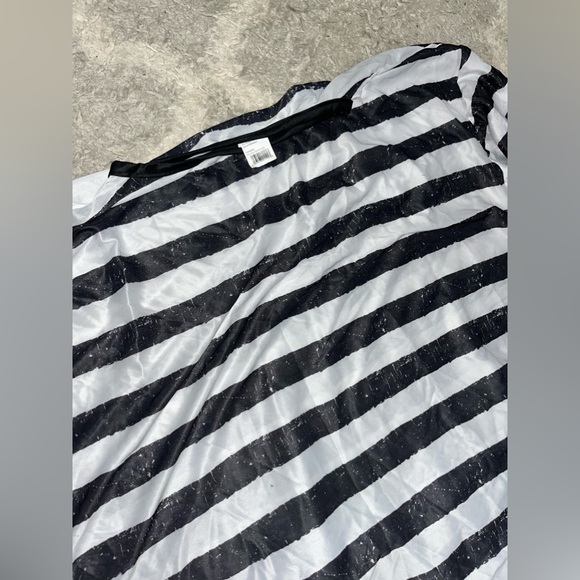 🆕Jail Bird Plus Size Costume - Picture 6 of 7